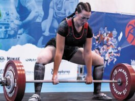 María Suárez León, subcampeona andaluza de powerlifting maría suárez león