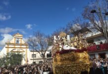 La Amargura de los barrios en el Viernes Santo la amargura