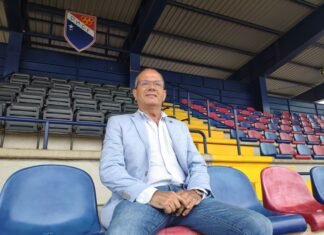 Joaquín Morales, presidente del Dos Hermanas C.F. 1971 joaquín morales