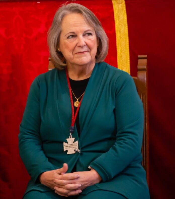 pepi caro pregonera de la esperanza pepi caro villalobos