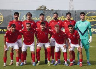 Tropiezo del Dos Hermanas en su estreno en 3ª Federación