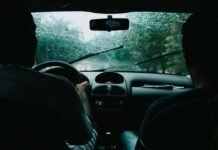 Comprobaciones básicas del vehículo para circular seguro en Dos Hermanas autodoc.es