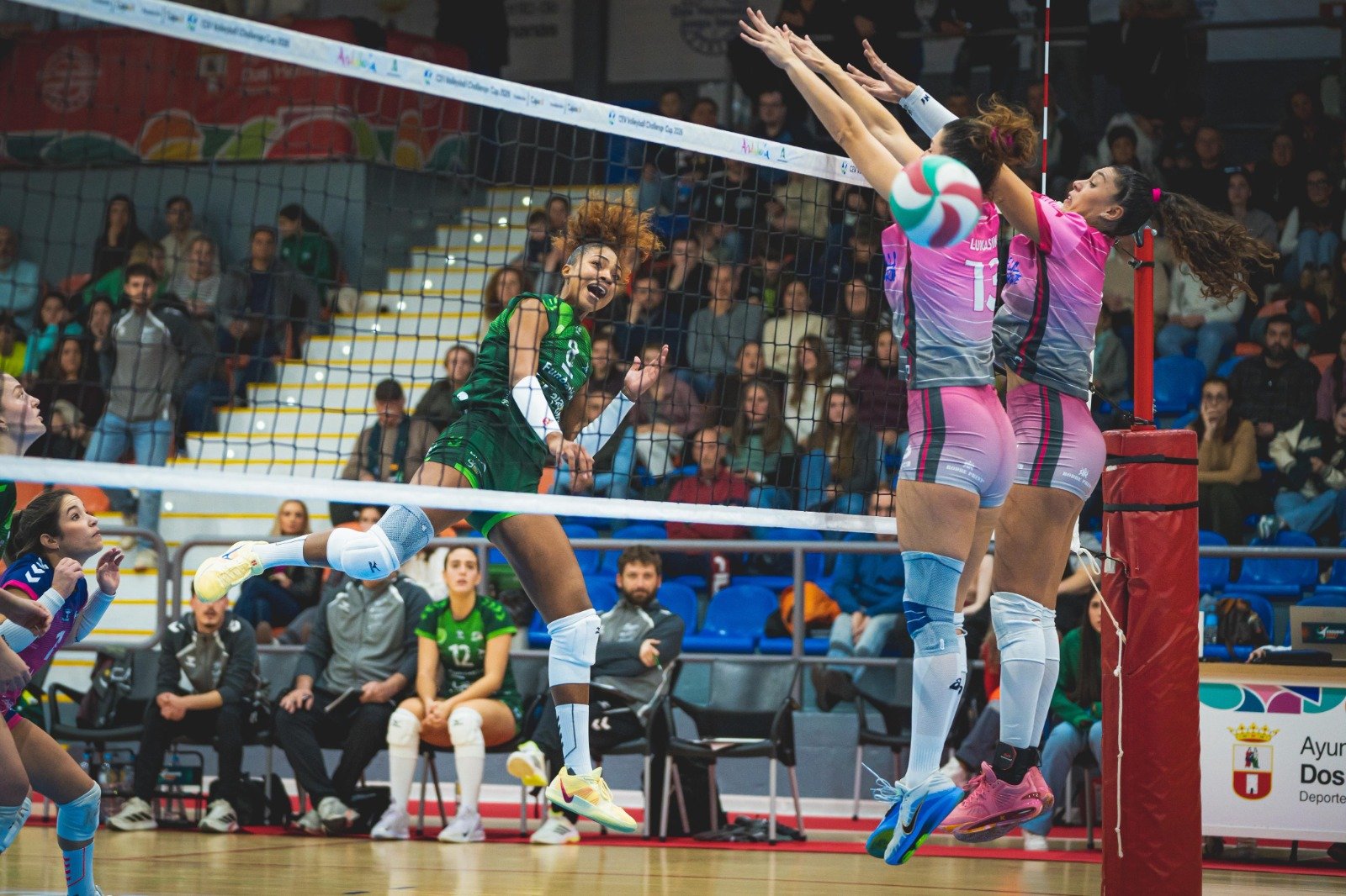 fundación cajasol andalucía y cv melilla voleibol femenino ajustado desempate