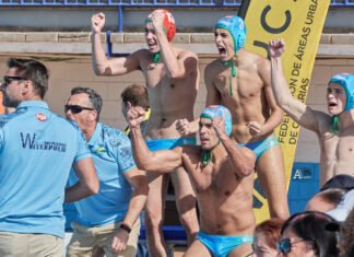 Premio menor en Tenerife para los chicos del waterpolo premio menor