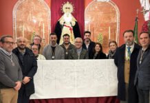 Bordado interior de las bambalinas del palio de la Esperanza bordado interior