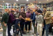 Moisés López debuta en el Falla con una chirigota de Sevilla moisés lópez gonzález