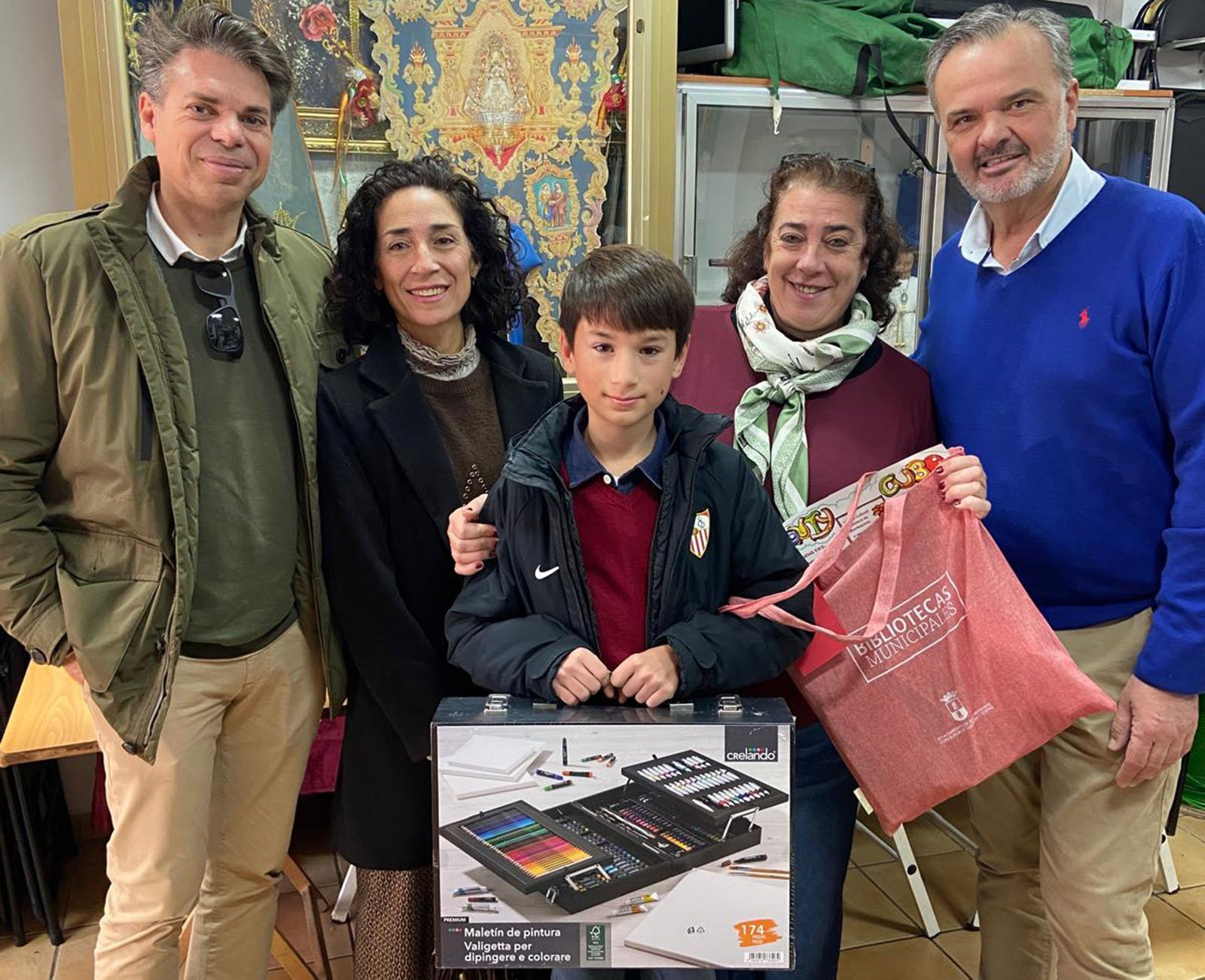 hermandad del rocío de montequinto entrega de premios concurso de christmas escolares rocío de montequinto