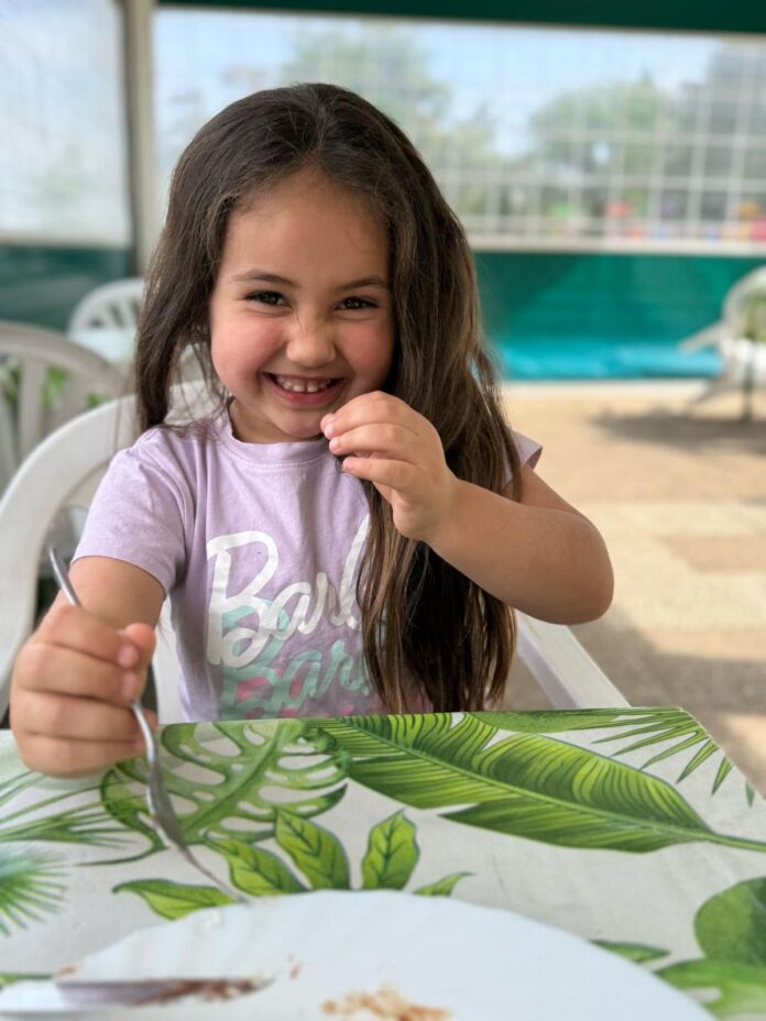 maría niña de 5 años con el tumor cerebral dpig maría