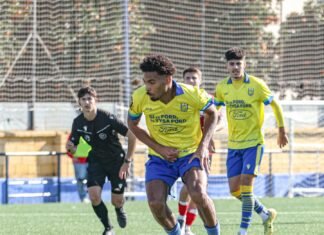 Tropiezo de los referentes y pleno en Segunda Andaluza tropiezo