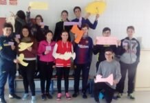 Con voz propia, el alumnado desmonta los bulos de redes sociales con voz propia