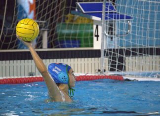 Bienvenida al nuevo año con derrota en el waterpolo femenino