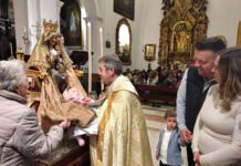 Uno de los actos más entrañables en torno a la Virgen de Valme uno de los actos más entrañables