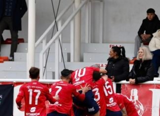 Golpe de autoridad del Dos Hermanas y doble alegría en Montequinto