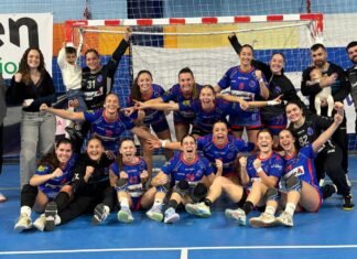 Victoria muy trabajada del femenino de División de Honor Plata victoria muy trabajada