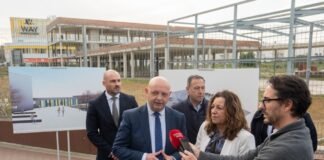 Adjudicación de las obras del IES y del colegio de Primaria en Entrenúcleos adjudicación