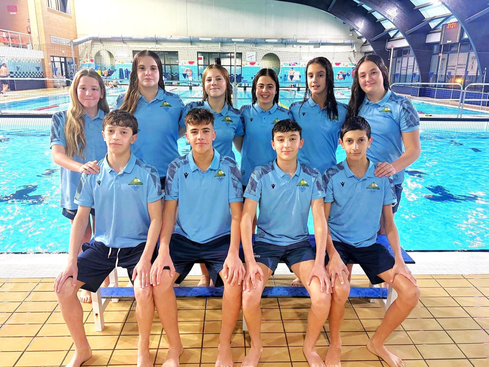 Jugadores del C.W. Dos Hermanas PQS en la selección andaluza infantil club waterpolo dos hermanas