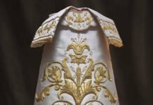 Nueva saya para La Estrella el Domingo de Ramos nueva saya