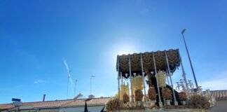 El Cautivo abraza a las Casas Baratas en un Domingo de Ramos de efemérides