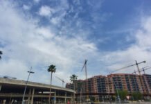 Terminación de la plaza elevada de la Torre de Entrenúcleos terminación