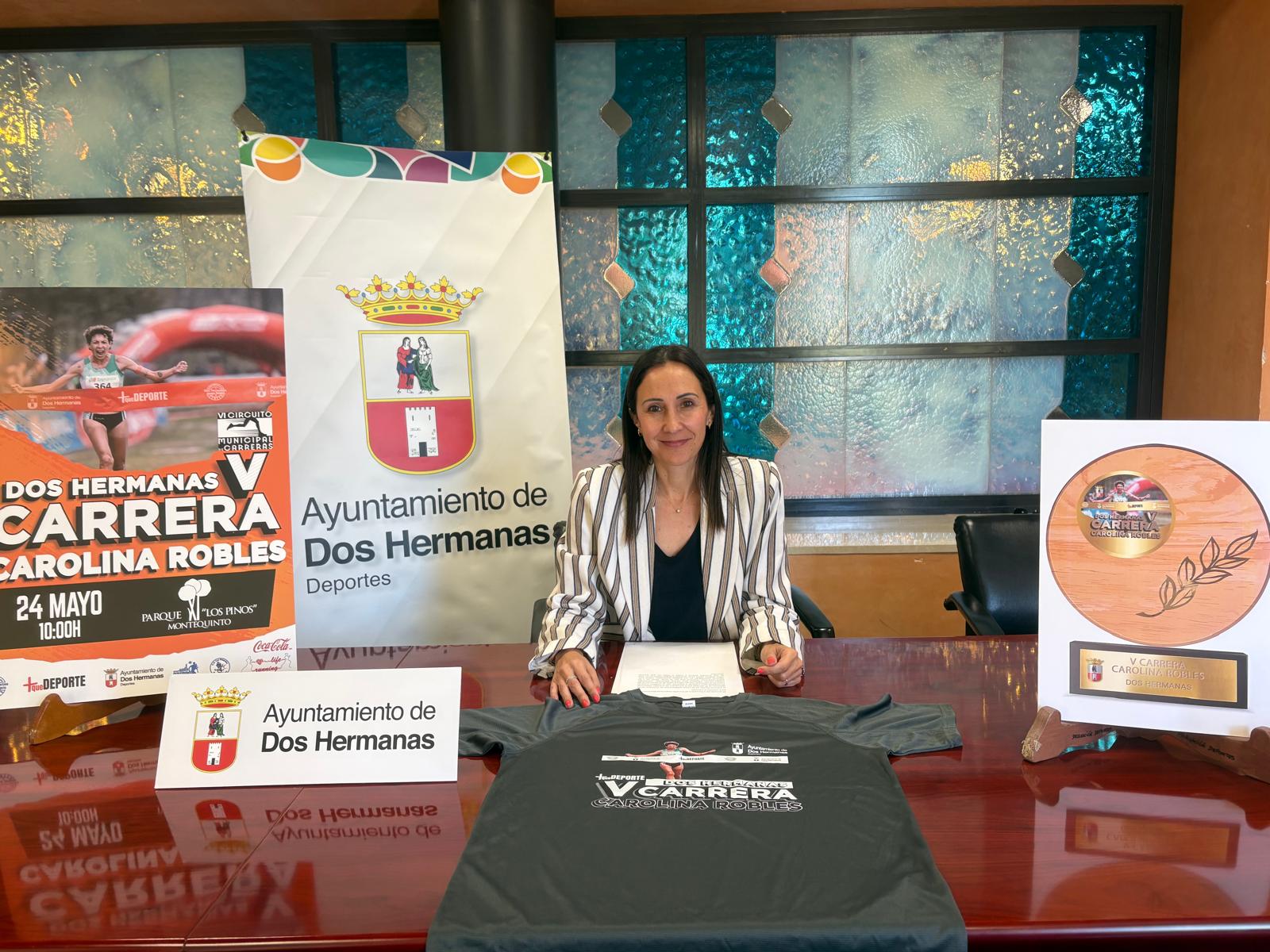 victoria tirsa hervás torres delegada de deportes presentación carrera carolina robles V carrera carolina robles