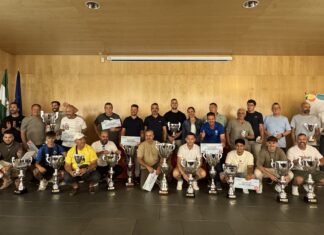 La 46ª Liga local de fútbol sala entrega sus trofeos 46ª liga local de fútbol sala