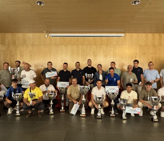 La 46ª Liga local de fútbol sala entrega sus trofeos 46ª liga local de fútbol sala