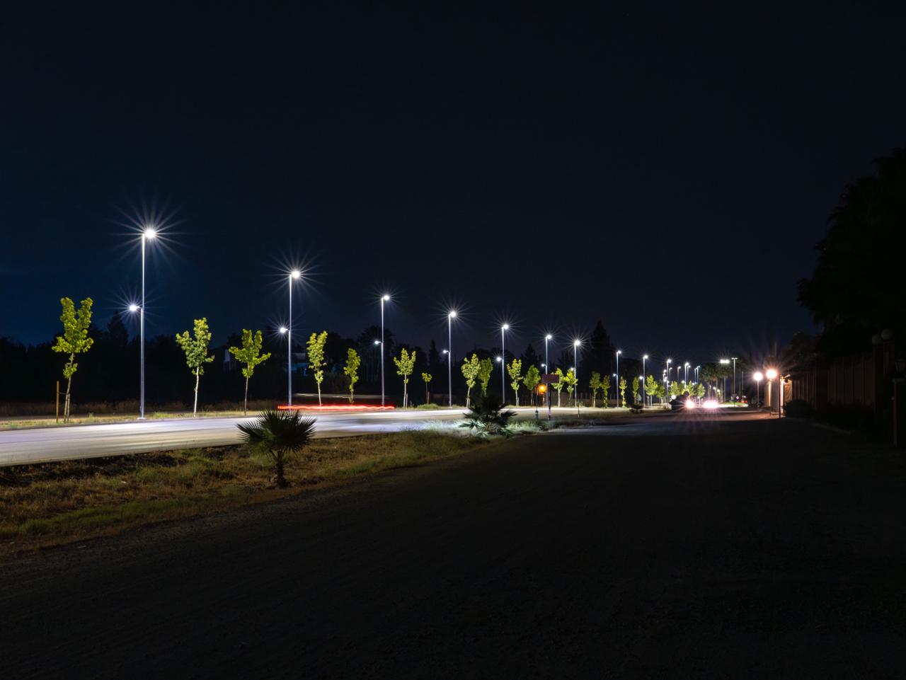 instalación del alumbrado público carretera de la isla instalación del alumbrado público