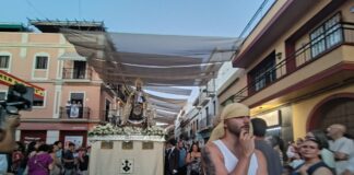 La Virgen del Carmen procesionó por primera vez con costaleros virgen del carmen