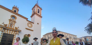 La Escuela de Danzas Populares inicia sus clases escuela de danzas populares