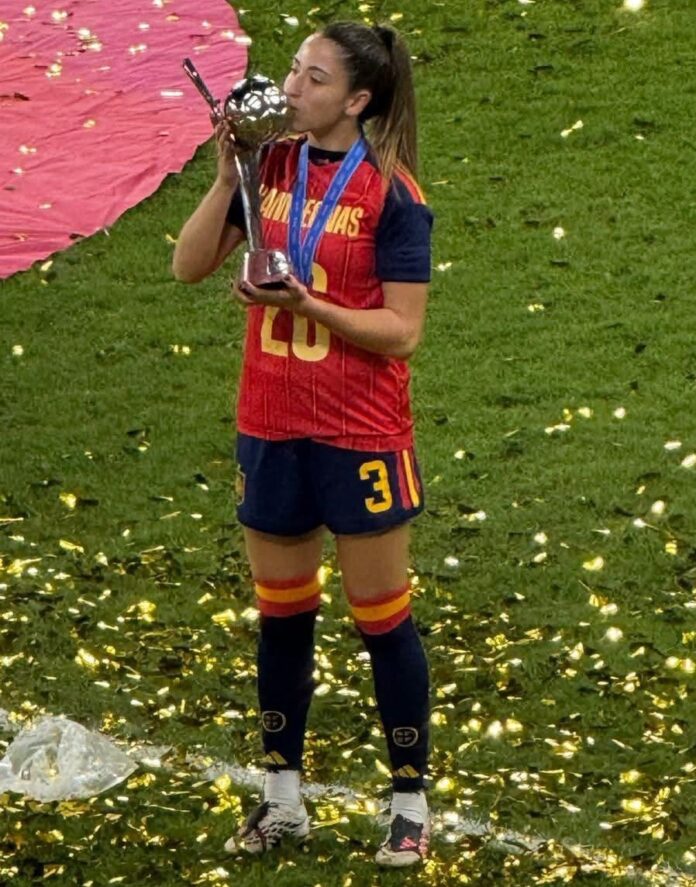 julia torres