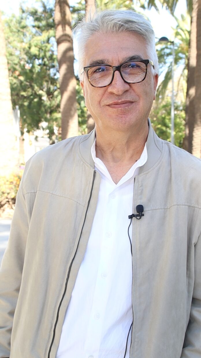 manolo lay candidato de izquierda unida a las elecciones municipales manolo lay