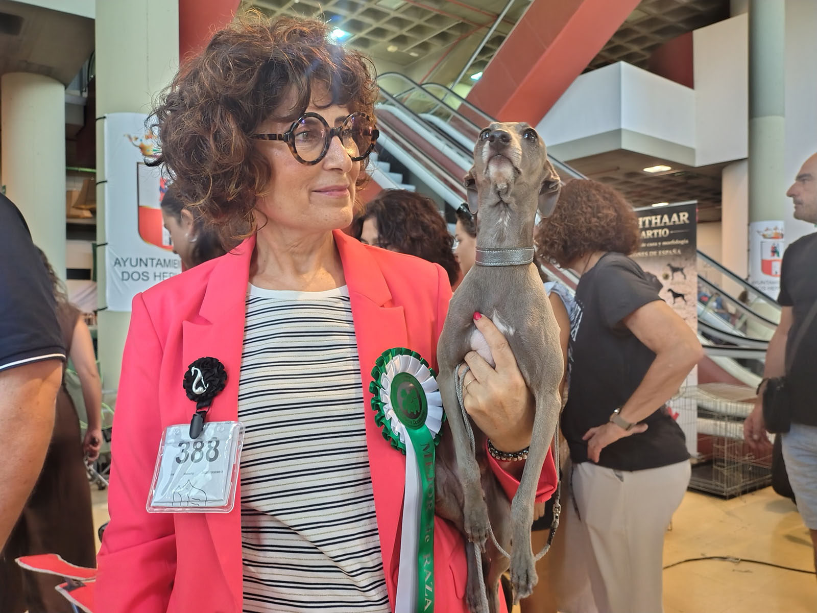 mariló lópez reina con su perro pau