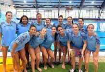 Las chicas del waterpolo estrenan el casillero de las victorias chicas de waterpolo