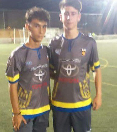 Edu y Carlos, juveniles que han debutado con la PD Rociera