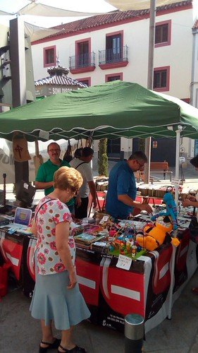 Mercadillo solidario de El Timón en La Mina