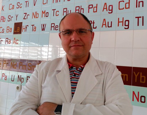 Un profesor del Calasancio se formará en Ginebra sobre la aceleración de partículas