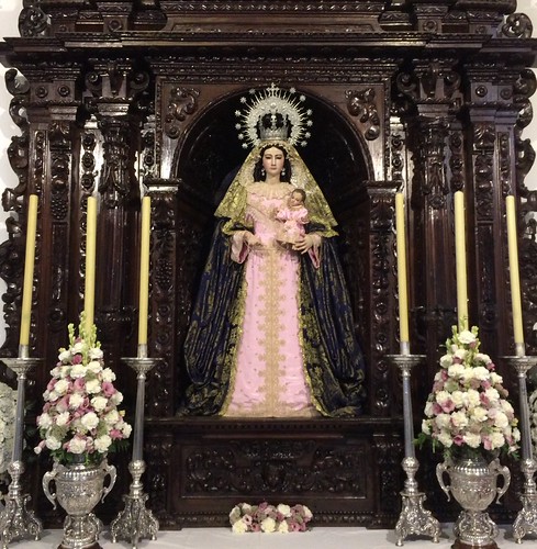 Virgen del Rosario tras la restauración