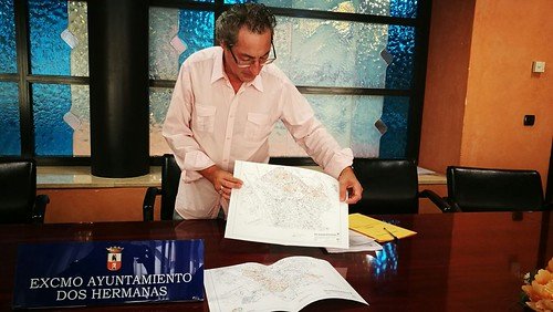 Agustín Morón, portavoz del Equipo de Gobierno, rueda de prensa servicio de limpieza.