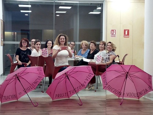 Asociación de Mujeres Hypatia debate sobre la prostitución