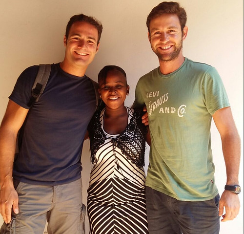 Dos nazarenos en un viaje solidario a Kenia