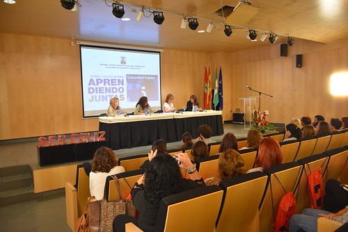 Inauguración del curso de la Universidad Popular y Aprendiendo Juntas