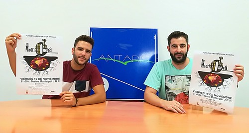 Presentación de la representación de La Madriguera de Barraca Teatro a beneficio de Antaris