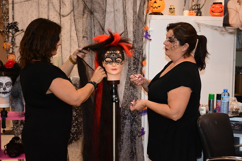 Masterclass de maquillaje y peluquería de Halloween en Universidad Popular