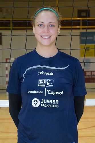 Tati Becares del Cajasol Juvasa Voley