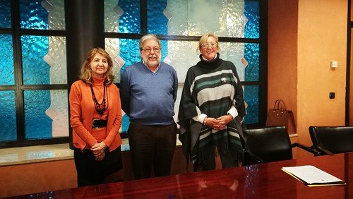 Firma del protocolo del Ayuntamiento y la Asociación Rosario Valpuesta para preservar su memoria