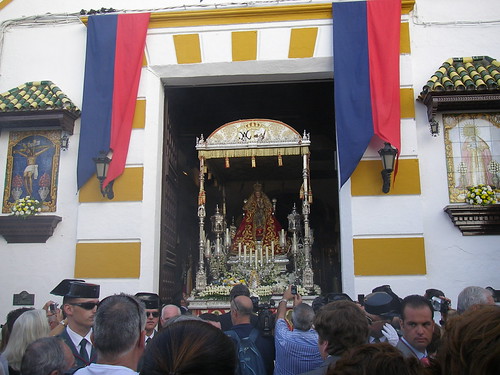 Salida extraordinaria de la Virgen de Valme en 2012