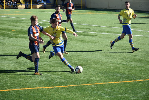 Fútbol 1º andaluza PD Rociera y Amigos del Cerro