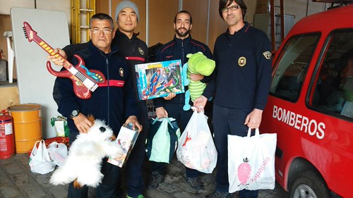 Campaña de recogida de juguetes de los bomberos