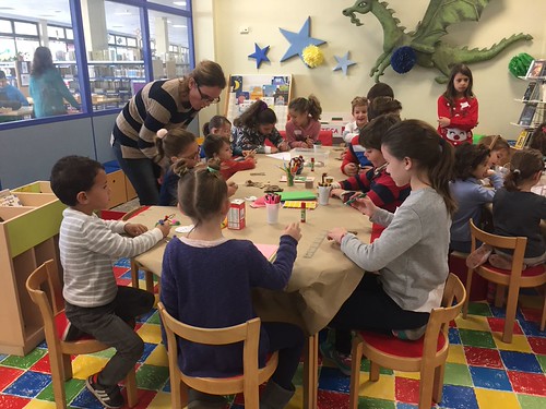 Talleres de Navidad de la Biblioteca Municipal Pedro Laín Entralgo