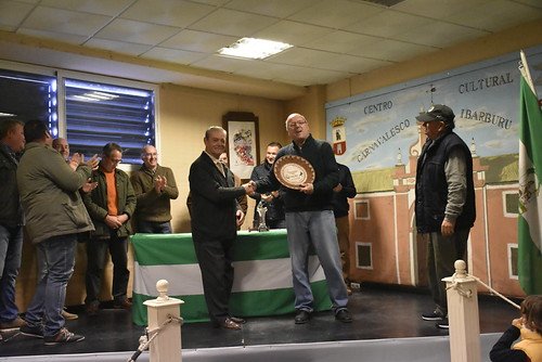 Concurso de palomas buchonas andaluzas Club Nazareno de Colombicultura Nazarena